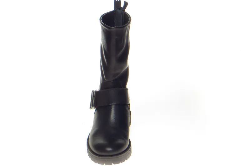 HIP Shoe Style D1549