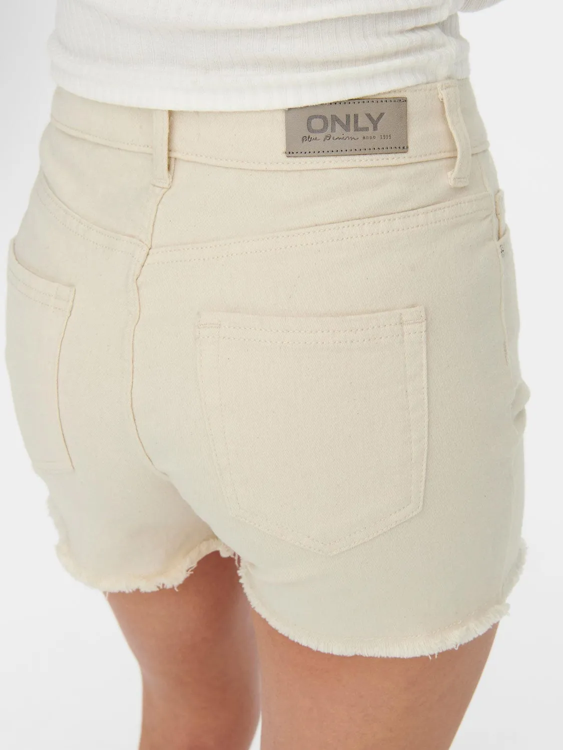 ONLY Blush Mid Short