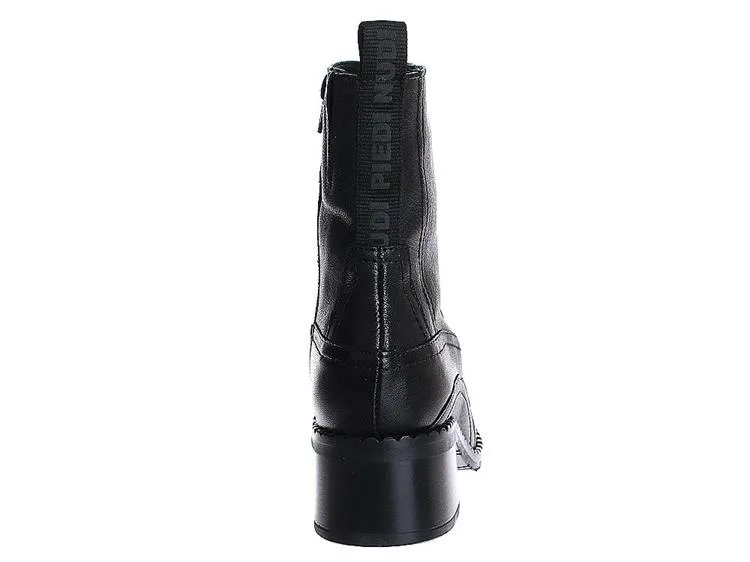 Piedi Nudi 2746 Bergen